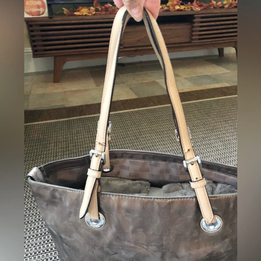 🟤Michael Kors MK Metallic Brown Shiny Tote Grab Handbag Purse w/Leather Straps